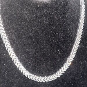 Elegant Silver Necklace